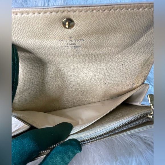 Authentic Damier Azur - Picture 8 of 12